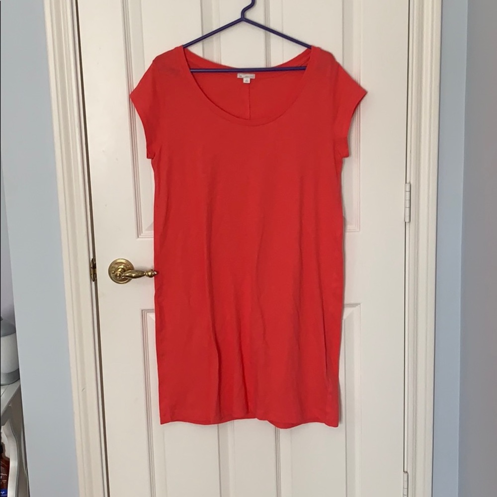 Coral Gap T shirt Dress